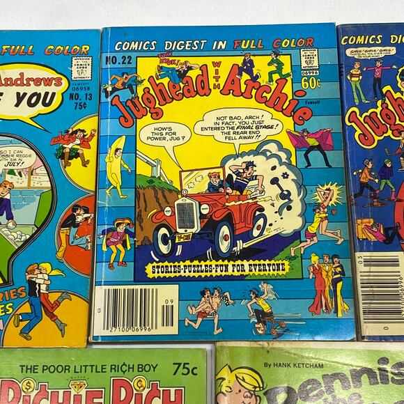 Vintage Comic Book Lot of 5 Archie JugHead Richie Rich Dennis Menace Paperback - Picture 3 of 8